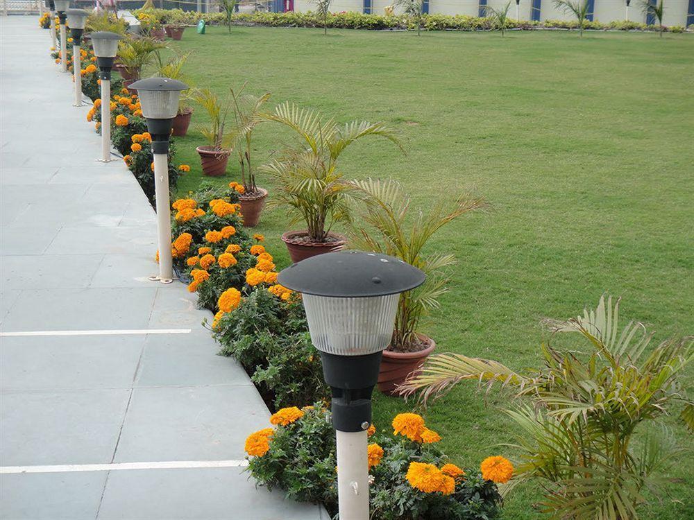 Orange Resort Baddi Bagian luar foto