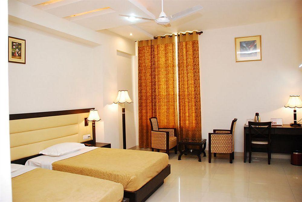 Orange Resort Baddi Bagian luar foto